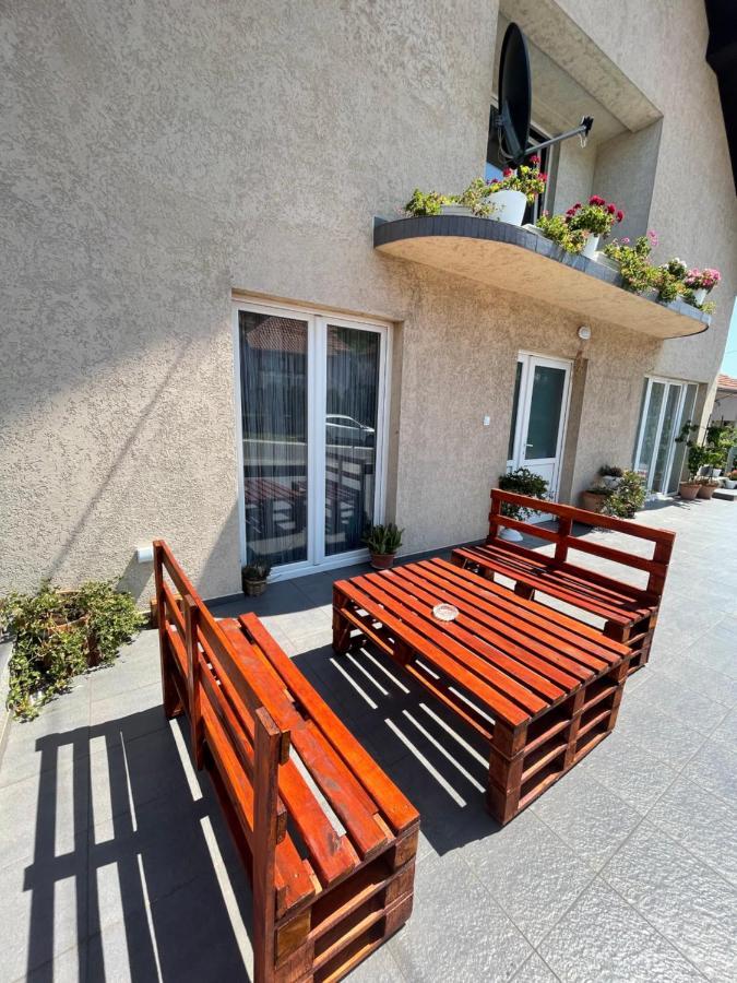 Apartamento Stan Na Dan Oplenac Topola Exterior foto